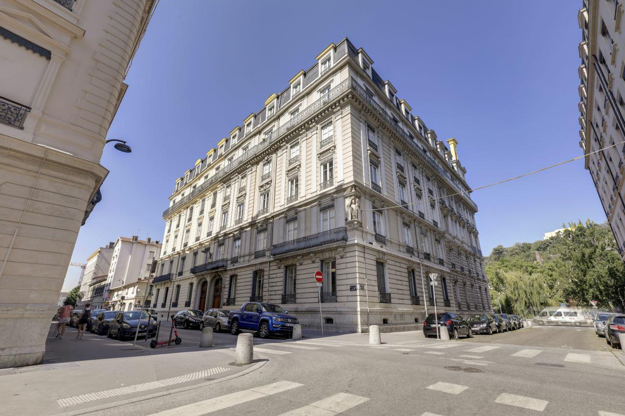 Bureau Lyon 270m² Location bureau Lyon Rhône OLBUR2206442 0